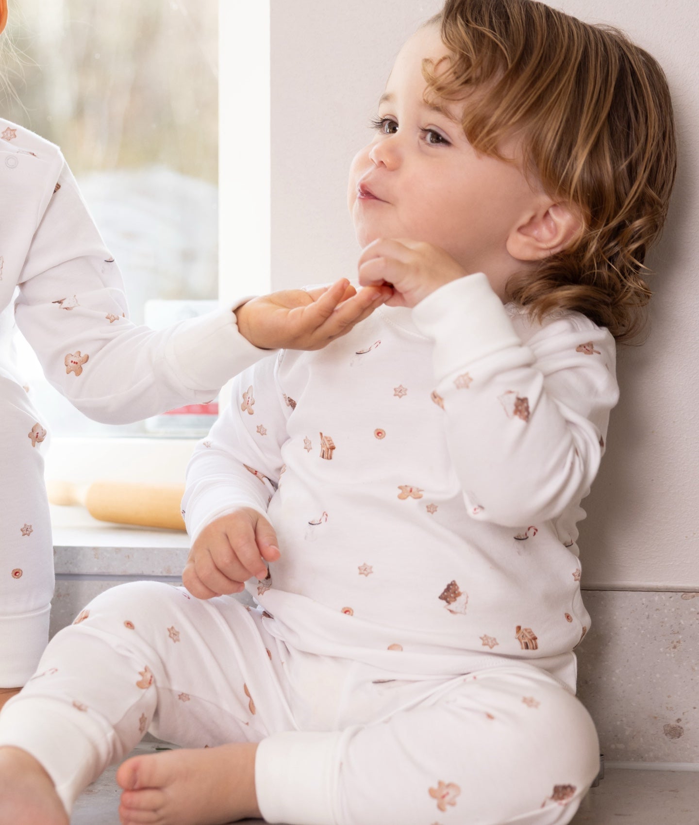 Baking Gingerbreads 2 Piece Set