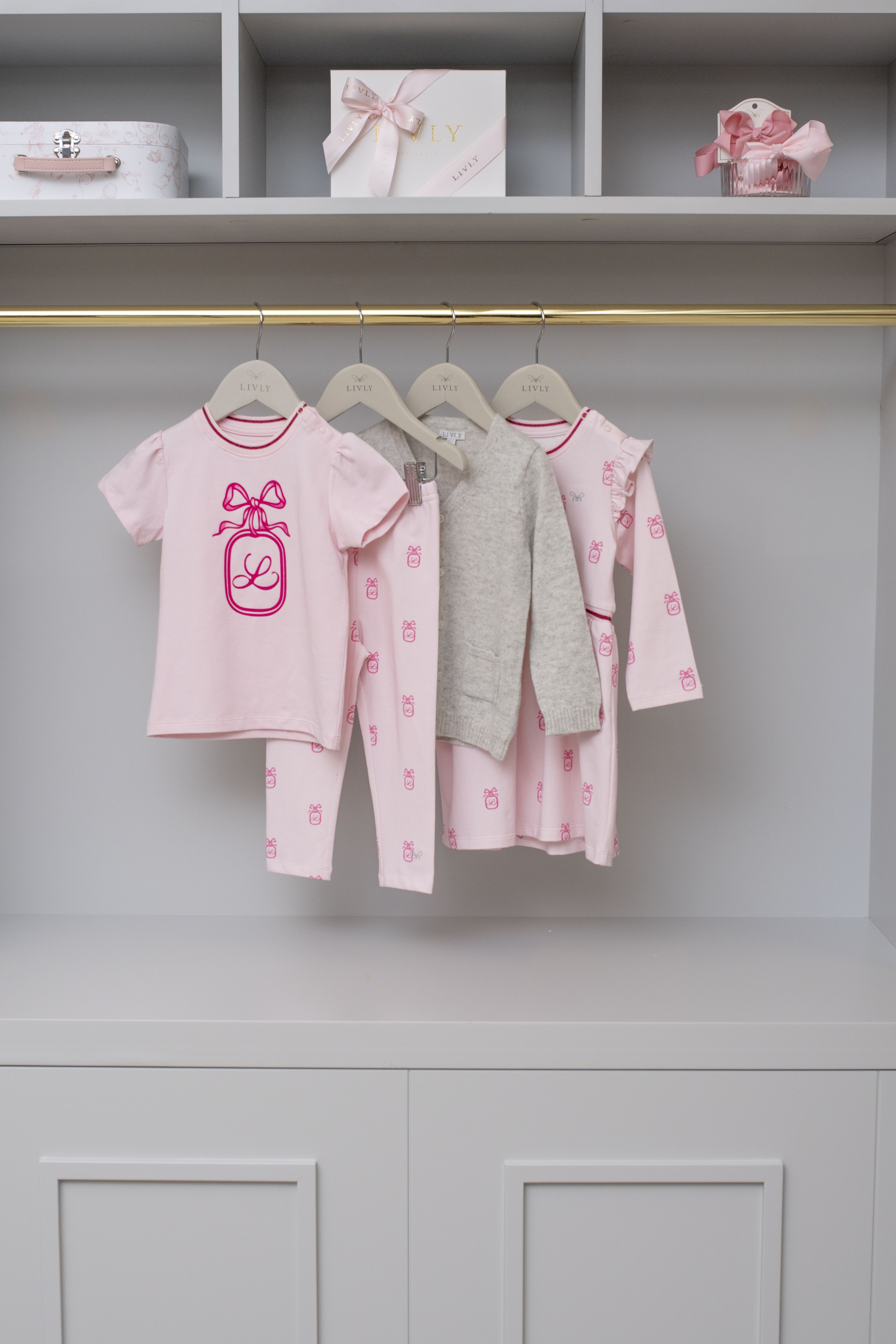 Bow Wreath Essential Leggings