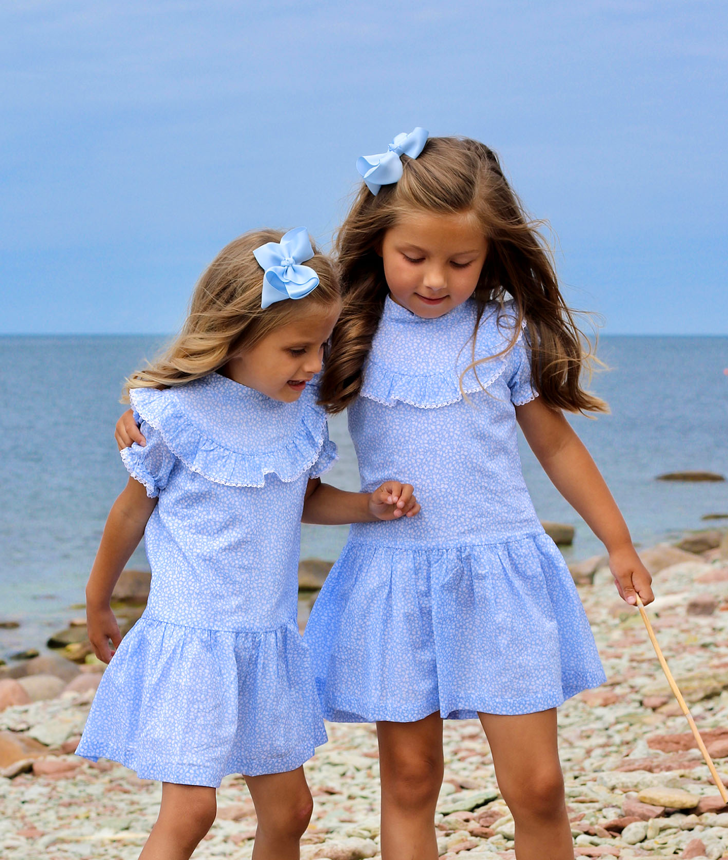 Short Sleeve Lace Dress