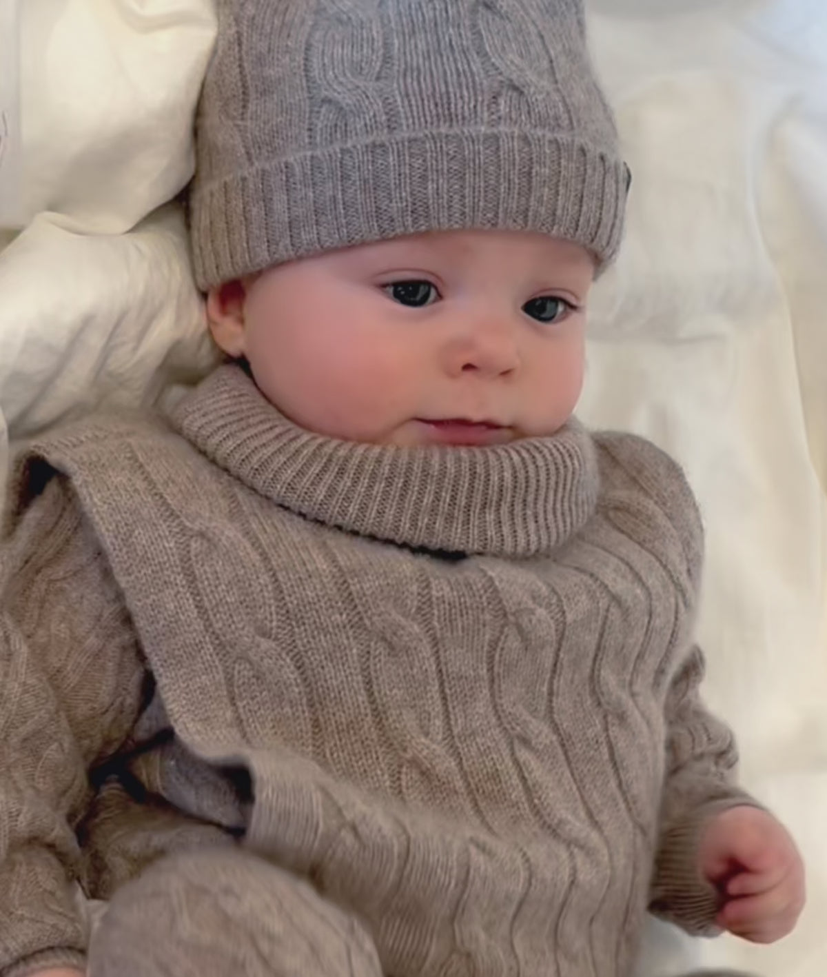 Cable Knit Cashmere Scarf